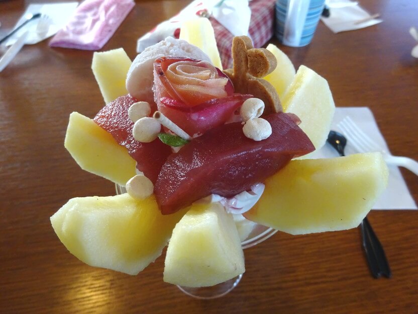 まるせい蜜入りサンふじパフェ画像