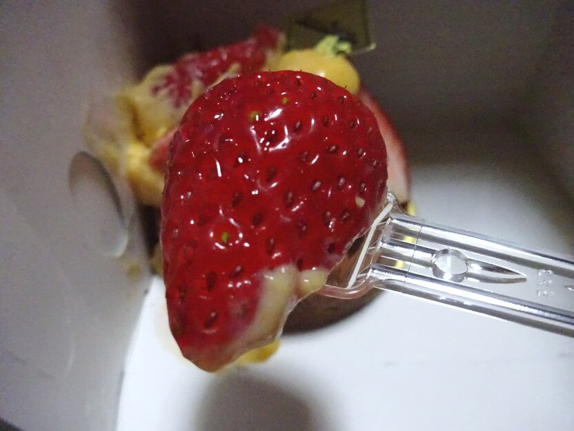 二本松市ケーキ屋パティスリールコネサンスいちごのタルトいちご